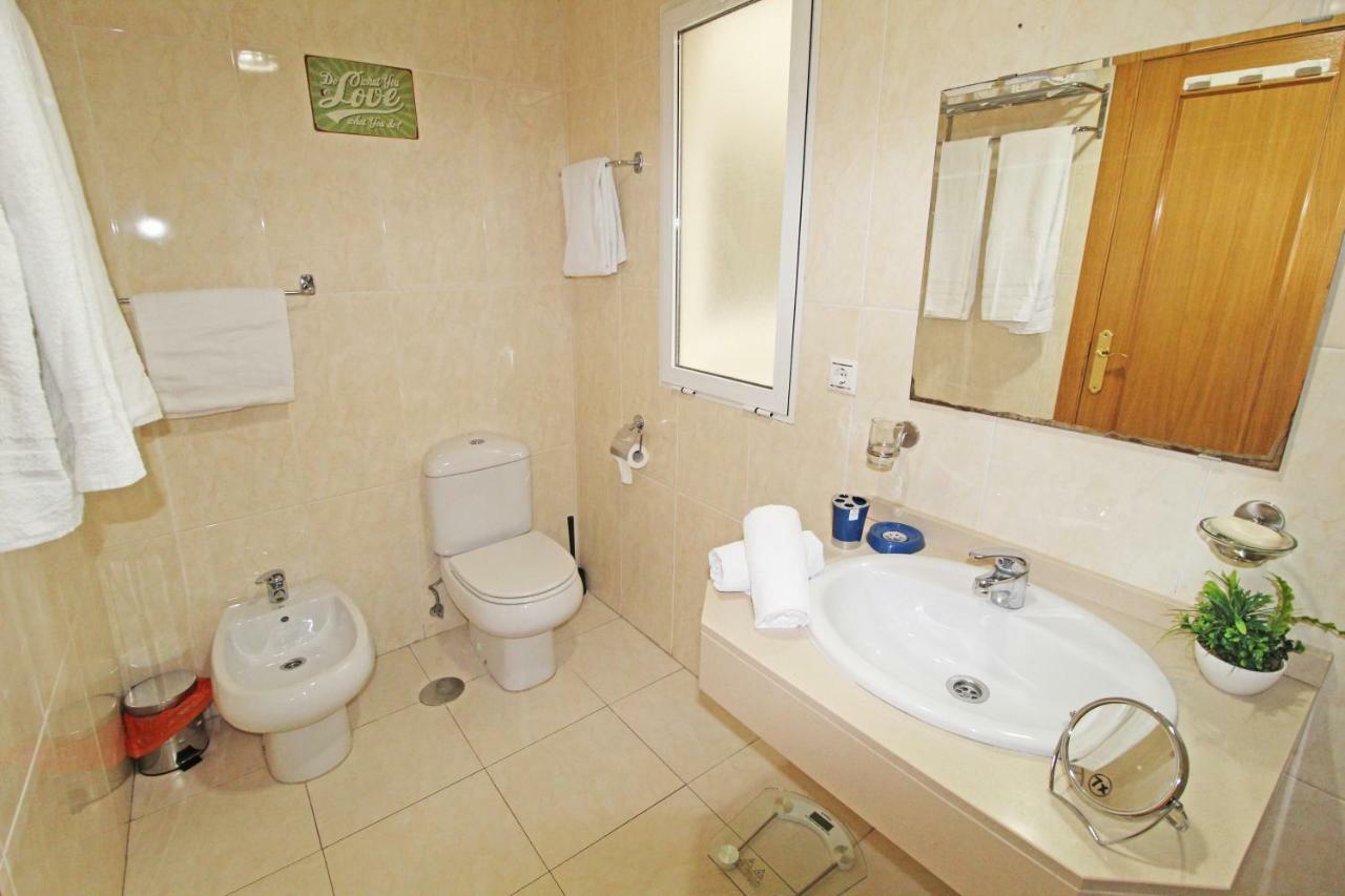Apartamento Súper céntrico, luminoso, amplio, terrazas y patio Alicante Exterior foto