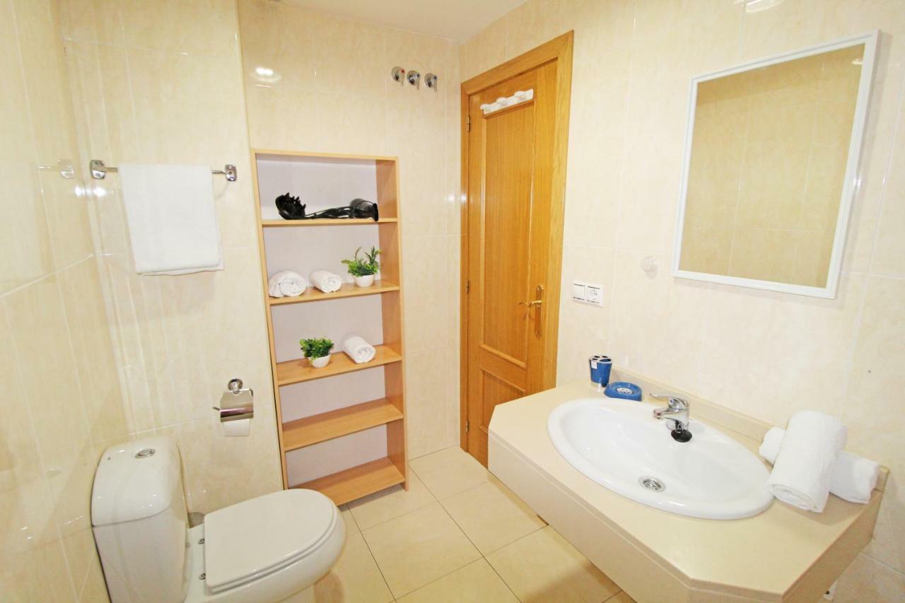 Apartamento Súper céntrico, luminoso, amplio, terrazas y patio Alicante Exterior foto