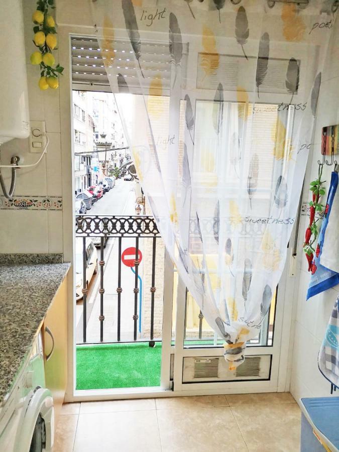 Apartamento Súper céntrico, luminoso, amplio, terrazas y patio Alicante Exterior foto